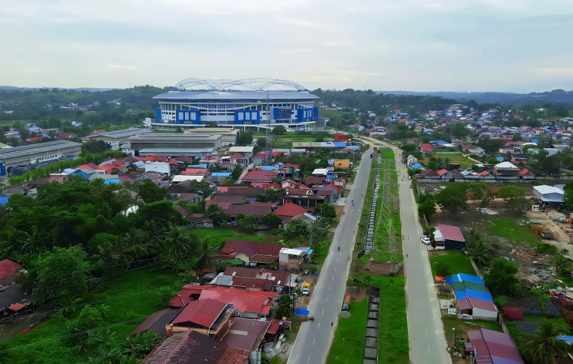 Stadion Batakan, Balikpapan Timur via drone. (Sekitarkaltim.ID)