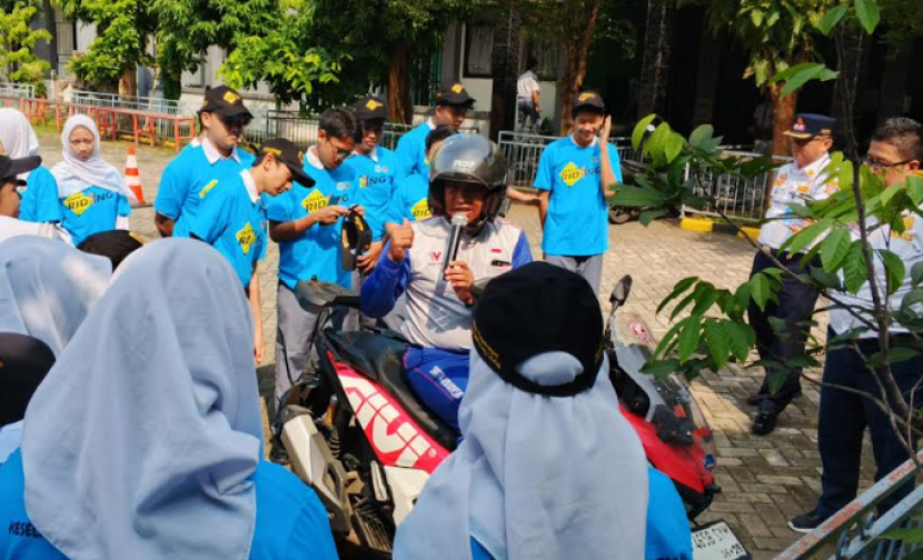 Wahana bersama Dishub Tangsel menggelar acara safety riding. dok Wahana