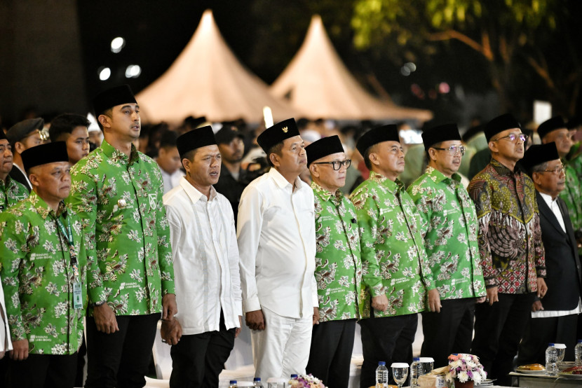 Gubernur Jawa Barat Dedi Mulyadi dan sejumlah pejabat terkait hadir saat membuka Musabaqah Tilawatil Qur’an dan Hadits (MTQH) ke-39 Tingkat Provinsi Jawa Barat, di Gedung Bale Rame, Soreang, Kabupaten Bandung, Ahad (15/6/2025). Foto: Humas Jabar