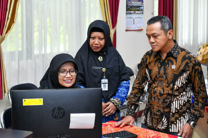 Wamendiknas saat kunjungi SMA dan SMK di Semarang Sumber:dok Kemendiknasmen