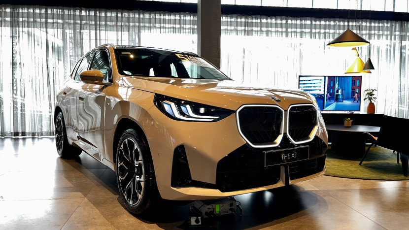 Tampilan All New BMW X3 yang merupkan perpaduan antara modernisasi dan estetika BMW (Doc. Motoresto).
