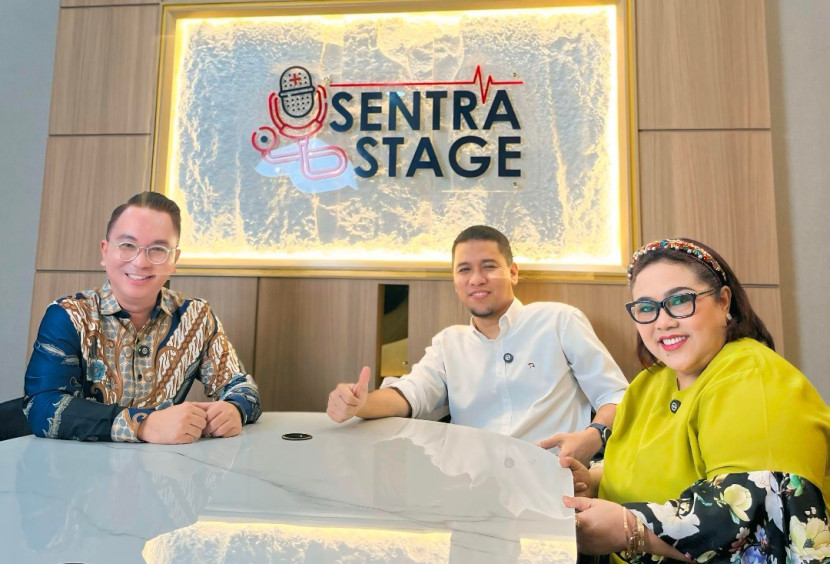 Berkat pelayanan yang komprehensif untuk penanganan kanker, ratusan pasien kanker telah menjalani pengobatan, salah satunya Tri Retno Prayudati atau yang lebih dikenal dengan Nunung Srimulat. (Foto: Dok Sentra Medika)