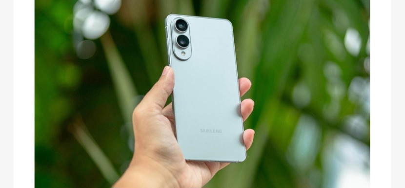 Galaxy S25 Edge smartphone inovatif dengan ketebalan hanya 5.8 mm dan kamera 200MP yang sempurna untuk jadi daily driver kamu.
