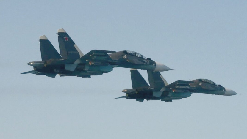 Dua Jet Tempur Gripen Swedia Cegat Sukhoi Su-30SM Milik Rusia