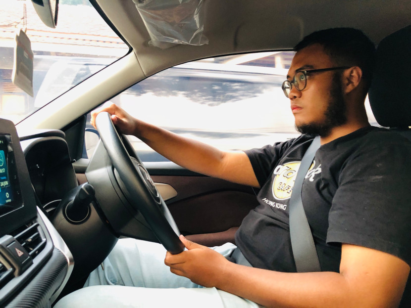 Fototo saat berkendara Suzuki Fronx varian Gl. Dok. Motoresto.id