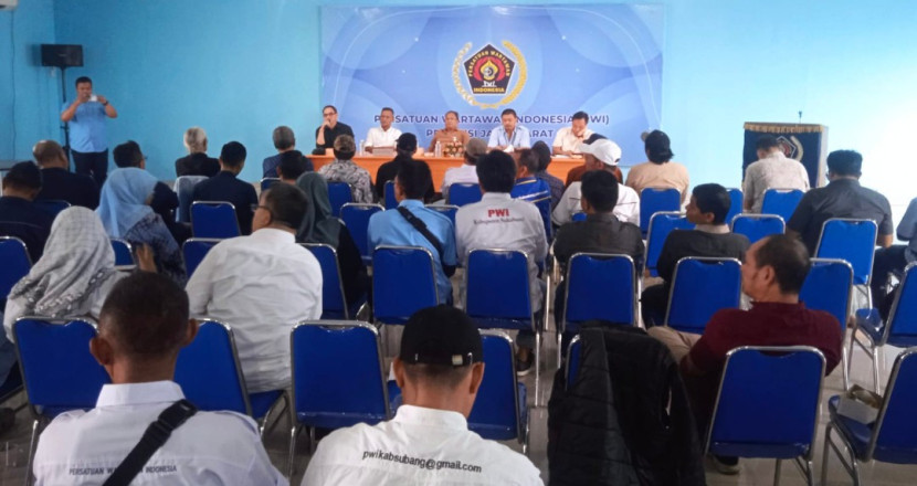 Rakor PWI Jabar yang digelar di Kota Bandung, Selasa (24/06/2025). (Foto: Dok RUZKA INDONESIA)