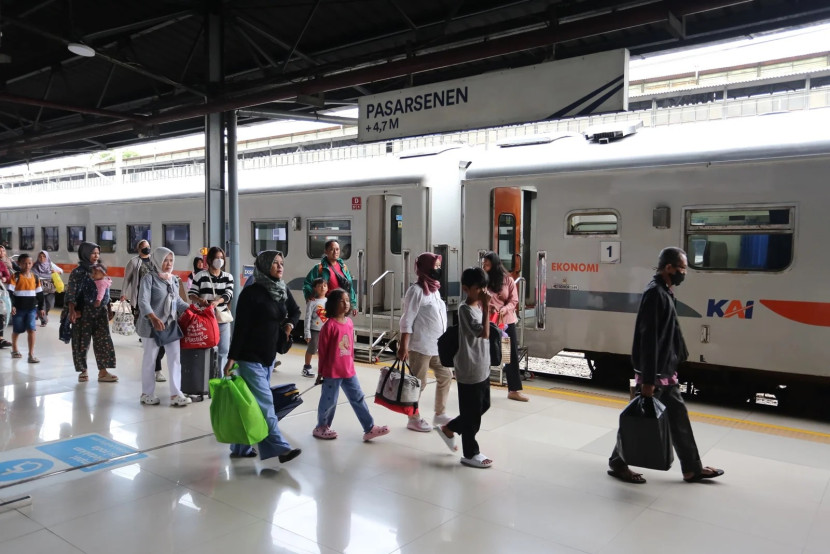 Ilustrasi. Stasiun Pasar Senen, Jakarta Pusat. (Foto: Humas PT KAI)