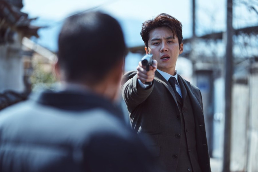 Kim Seon-ho sebagai Nobleman/ Childe Sumber:My Drama List