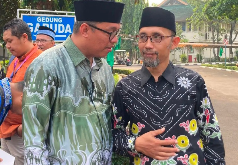 Ketua PDM Depok, Ali Wartadinata (kanan). (Foto: Dok Diskominfo Kota Depok)