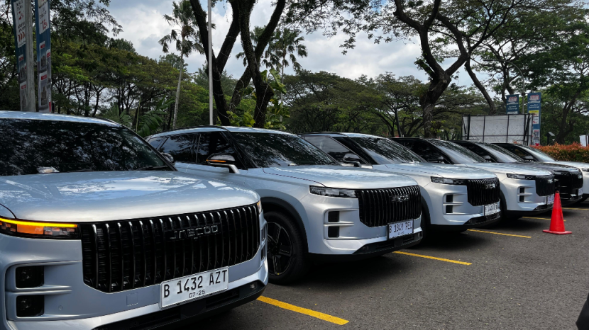 Jejeran Jaecoo J7 SHS (FWD) yang Memiliki Beberapa Perpedaan dari Varian AWD (Doc. Motoresto).