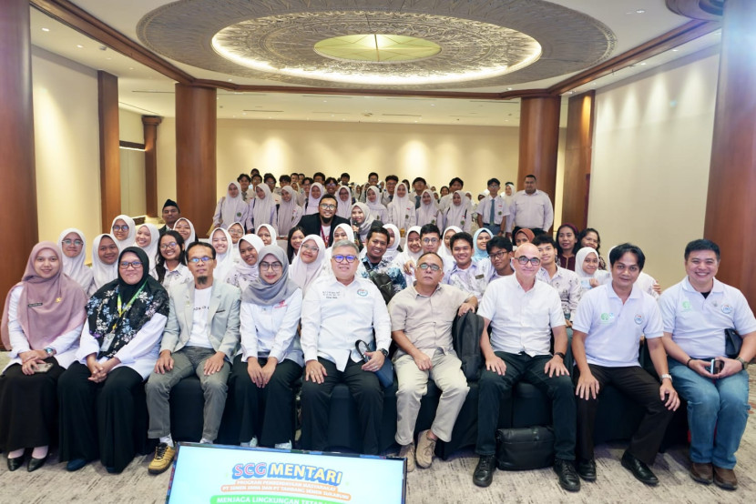  Sharing Session bertema “Hentikan Polusi Plastik (Ending Plastic Pollution®)” di Summit Hall JICC, Senin (23/6/2025). 