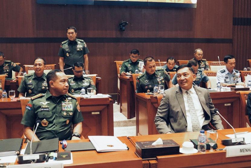  Puspen TNI