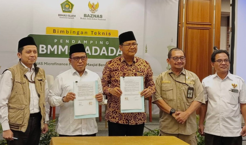 Kemenag dan BAZNAS menandatangani PKS dalam dua program strategis, yaitu MADADA dan BMM. (Foto: Dok Kemenag)