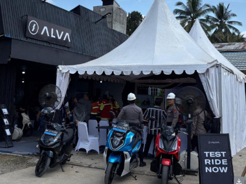 ALVA Bidik Pasar MOtor Listrik Kaltim Lewat Program CSR