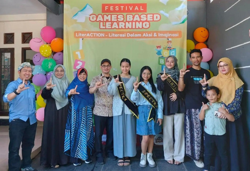 Peresmian Rumah Baca Alif di Grand Depok City Cluster Gardenia, Ahad (06/07/2025). (Foto: Dok Diskominfo Kota Depok)