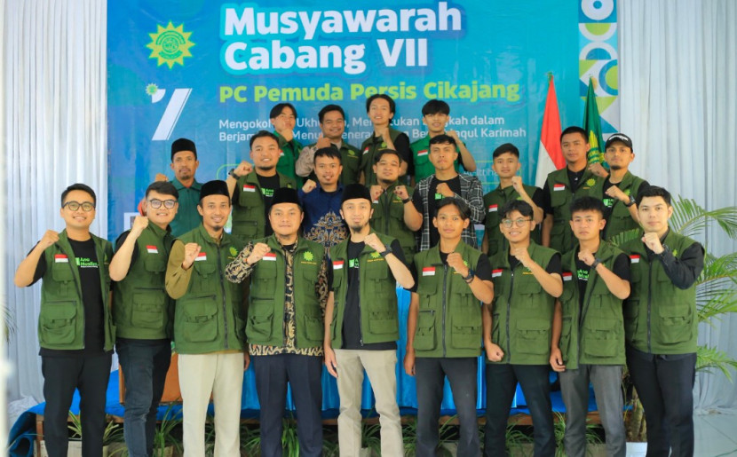 Pengurus Pemuda PC Persis Kecamatan Cikajang usai Muscab Ke VII. (Foto: Ridwan)