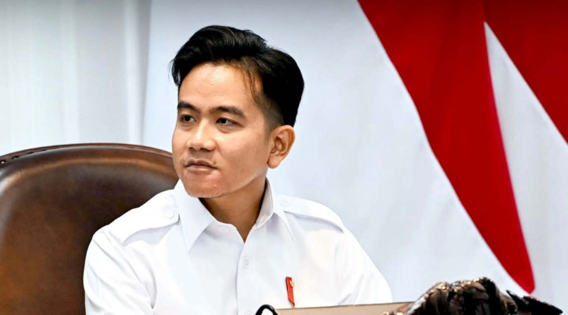 Menko Kumhamimipas Yusril Ihza Mahendra dan Wapres Gibran Rakabuming Raka. (Foto: Setwapres)