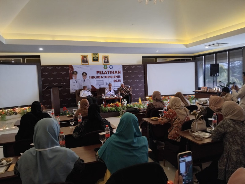 Pembukaan Pelatihan Inkubator Bisnis 2025 di Hotel Balcony Kota Sukabumi, Rabu (9/7/2025).
