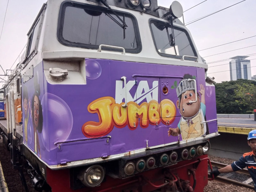 Kolaborasi KAI Hadirkan Karakter Si Jumbo