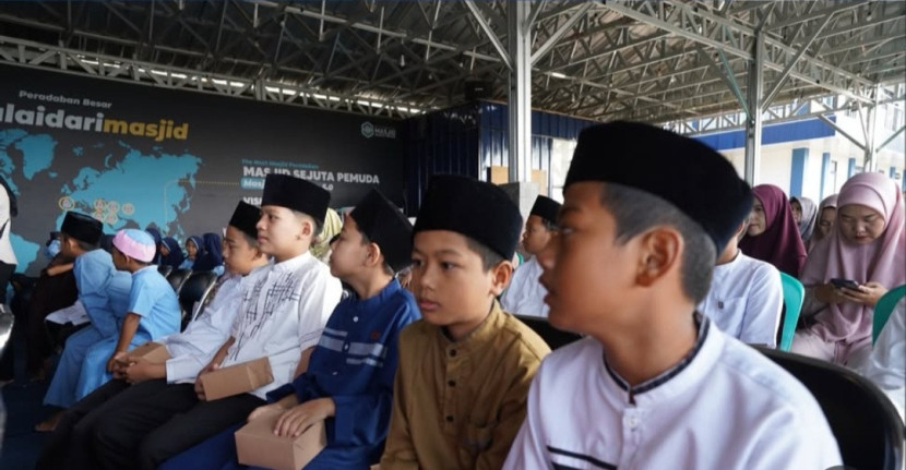 Para pelajar SD di Kota Sukabumi Peluncuran Program Tahsin Al-Quran tersebut digelar di Masjid Sejuta Pemuda, Kecamatan Citamiang, Kota Sukabumi pada Jumat (11/7/2025) lalu.