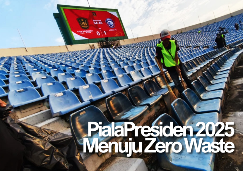 Petugas kebersihan menyisir sampah di tribun penonton di sela laga Piala Presiden 2025 di Stadion si Jalak Harupat, Kabupaten Bandung. KANGJEPRET/YOGIARDHI (Data teknis: Xiaomi 14T)