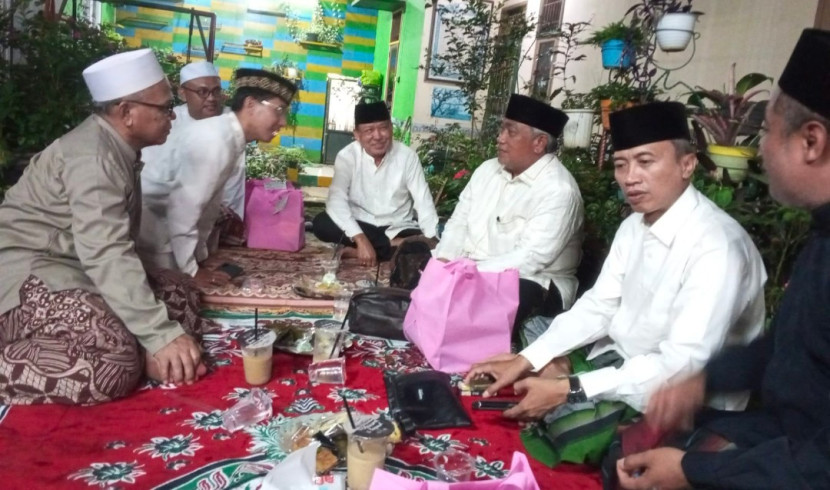 Pengurus PCNU Kota Depok di haul kedua Almagfurlah Buya KH Zainuddin Maksum Ali (Foto: Dok LTN NU Kota Depok)