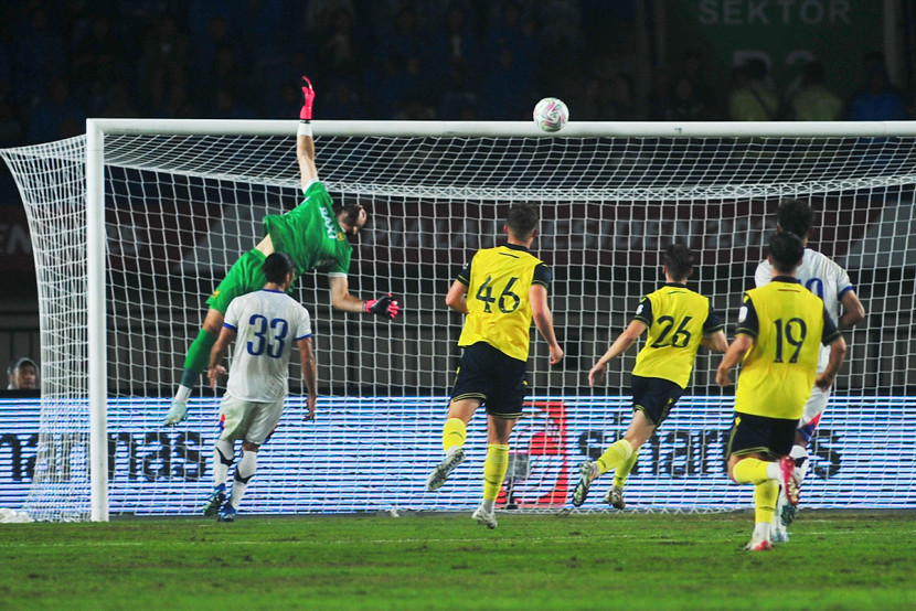 GOALLL.  (KANGJEPRET/YOGI ARDHI) Data: F/2.8, 1/1000s.