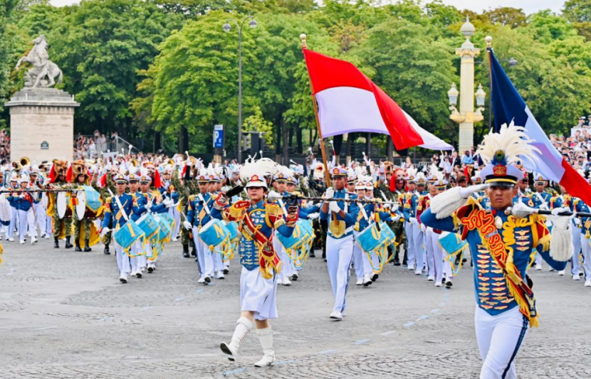 Satgas Patriot II Indonesia di Parade Bastille Day 2025, Paris. (BPMI Setpres/Laily Rachev)