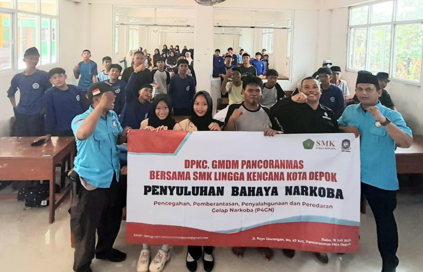 Gandeng GMDM Pancoran Mas, SMK Lingga Kencana Isi Kegiatan MPLS 2025 tentang Bahaya Narkoba