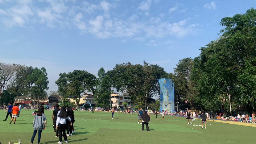Area Lapangan Sintesis Alun-Alun Tangerang (Sumber: Dokumen Pribadi)