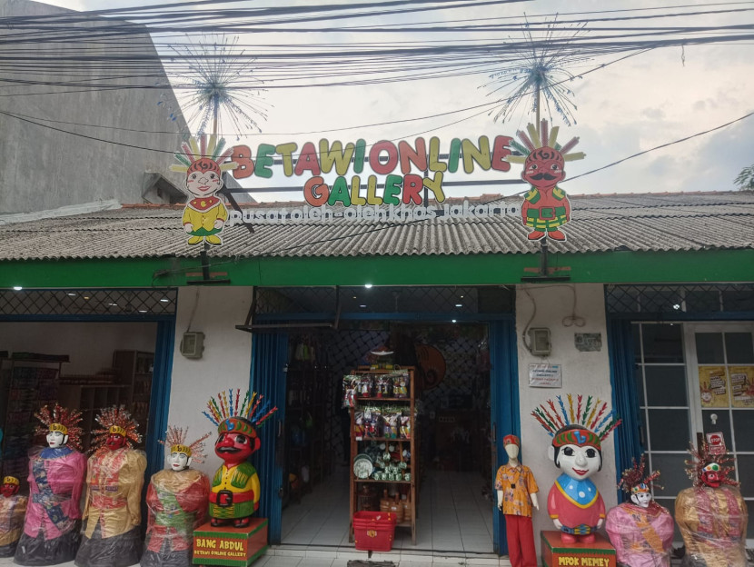 Tampilan depan Betawi Online Gallery, Setu Babakan, Jakarta Selatan (Foto. Rifki Kurniawan)
