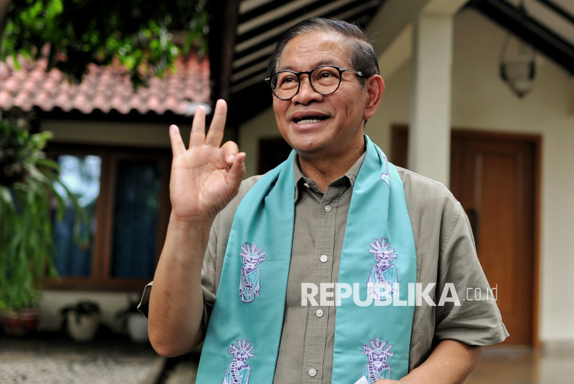 Pramono ingin menghilangkan copet dan premanisme dengan lomba digitalisasi pasar. (Dok Republika)