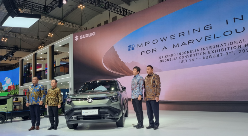 Perkenalan produk eVITARA ke publi di GIIAS 2025. Dok. Motoresto.id/Siti Khusnul