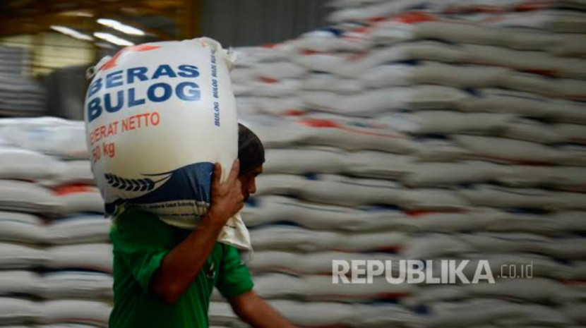 Foto gudang beras Bulog. (Foto: Dok REPUBLIKA) 