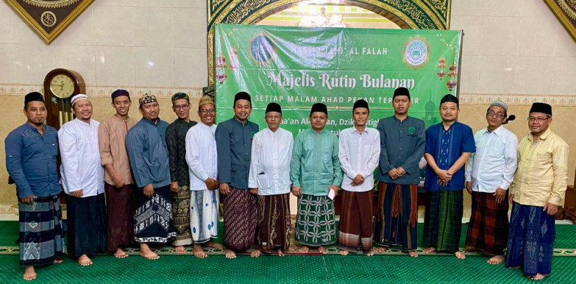 Pengurus JQH NU Kota Depok menggelar Majelis Rutinan Bulanan pada Sabtu (26/07/2025) di Masjid Al-Falah, Sukmajaya, Kota Depok. (Foto: Dok LTN NU Kota Depok)
