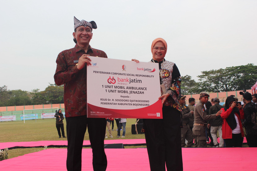 Bank Jatim salurkan bantuan CSR ke Pemkab Bojonegoro