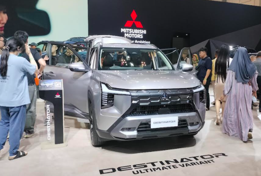 Mitsubishi All New Destinator paling banyak dikunjungi konsumen di GIIAS 2025. dok Motoresto.id