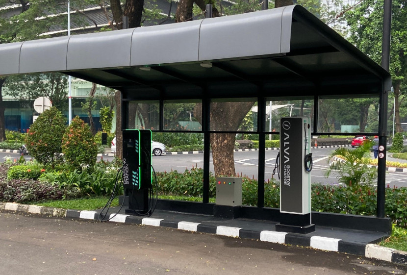 ALVA Boost Charge Station di ALVA Experience Center SCBD. Dok. ALVA