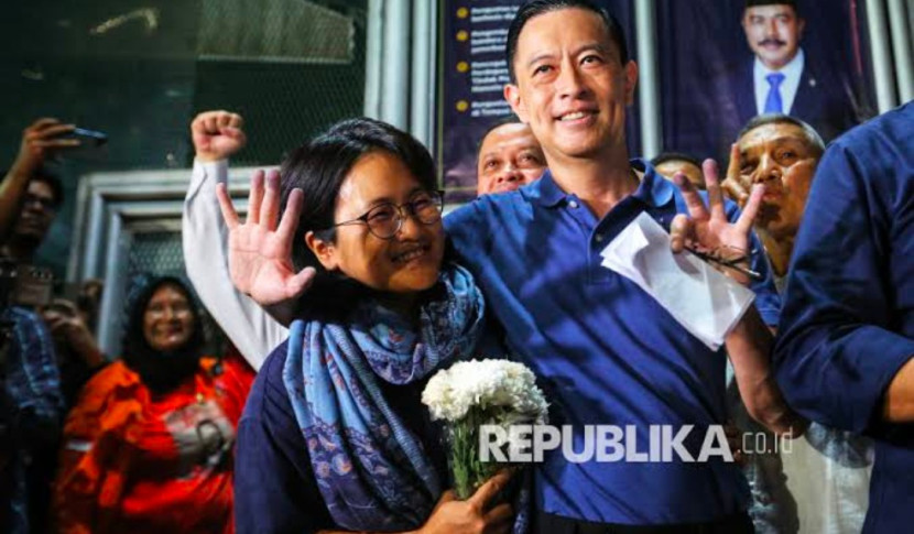 Tom Lembong bebas dari Rutan KPK. (Foto: Dok REPUBLIKA)
