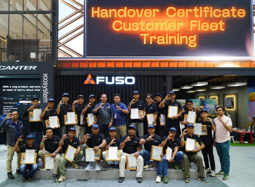 Tampak para peserta pelatihan VIP Fleet Customer Training 2025 di GIIAS 2025. dok FUSO