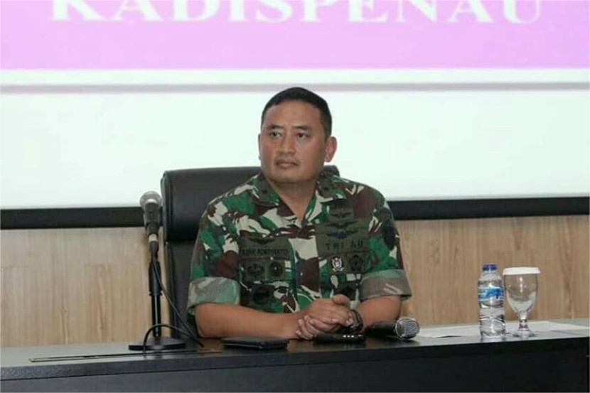 Marsma Fajar Adriyanto gugur setelah pesawat latih yang dikemudikannya jatuh di Desa Benteng, Kecamatan Ciampea, Kabupaten Bogor, Jawa Barat, Ahad (3/8/2025) pagi WIB. Sumber: Dispenau