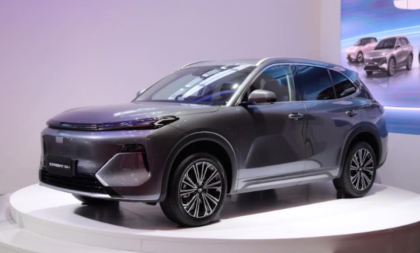 Geely Starray EM-i resmi diperkenalkan di GIIAS 2025 dok Geely