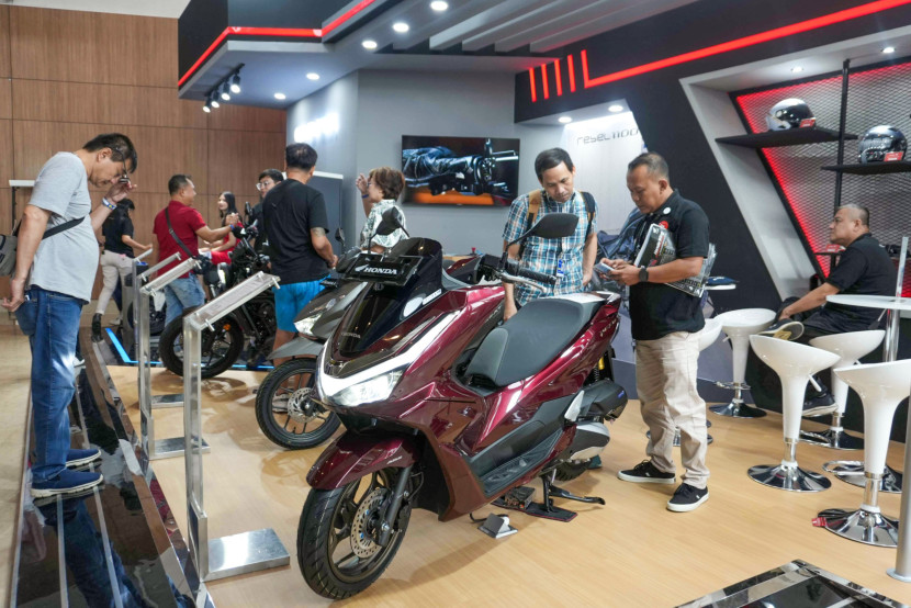 Booth Honda di GIIAS 2025 tampilkan line-up model andalannya (Doc. PT Astra Honda Motor).