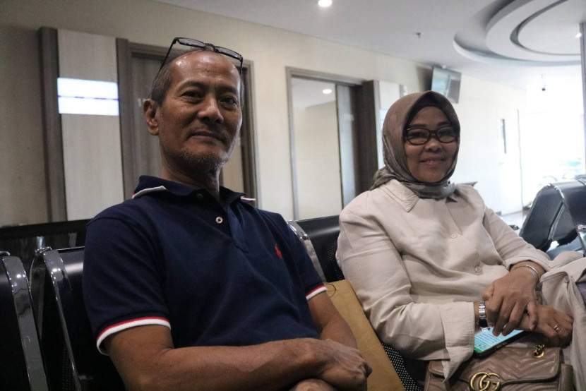 Suwanto dan istri. (Dok BPJS Kesehatan)