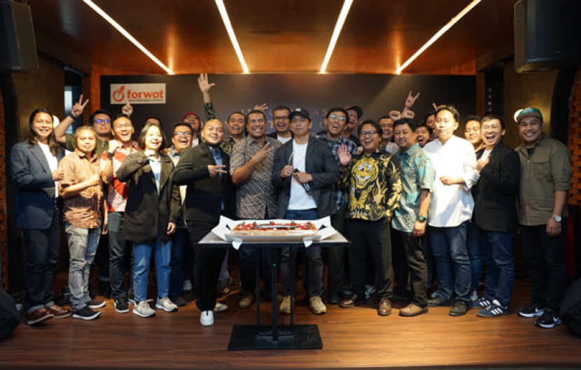Para anggota dan pengurus FORWOT yang baru.     dok FORWOT Indonesia