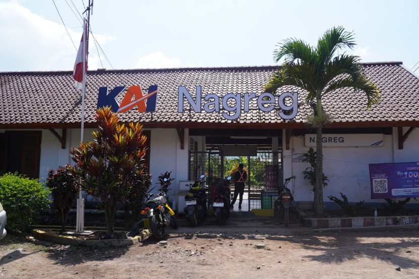 Stasiun Nagreg, Kabupaten Bandung, yang kini telah berusia 135 tahun. (Foto: Dok. Humas KAI)