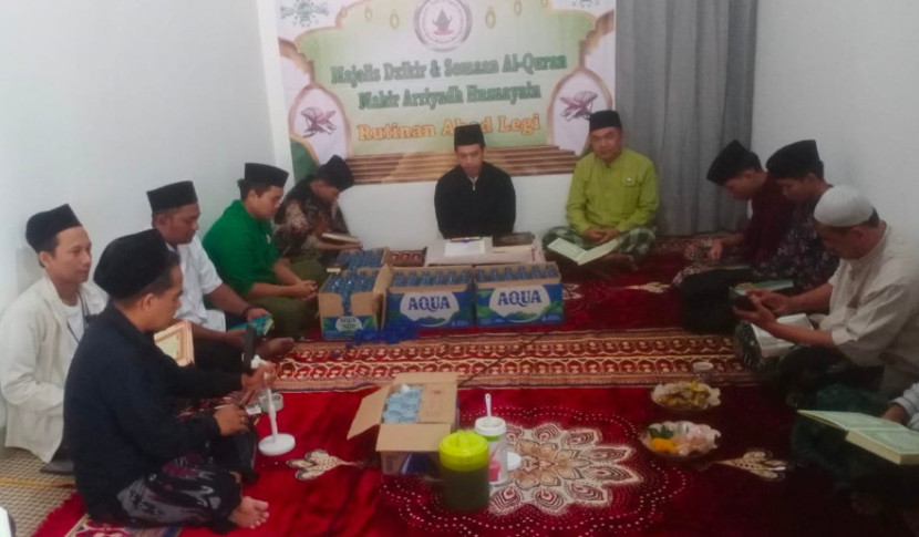 Majelis Dzikir dan Sima'an Al Qur'an Mahir Arriyadl Husnayain. (Foto: Dok LTN NU Kota Depok)