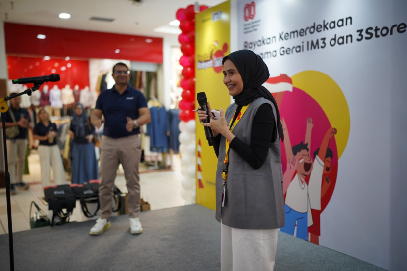 IOH menggelar perayaan HUT RI ke 80 dengan menghadirkan Team Leader Gerai IM3 Ambassador
