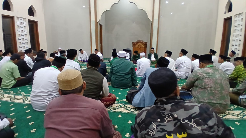 Jamaah yang mengikuti acara zikir dan doa kebangsaan di Ponpes Al Muhajirin 5, Purwakarta.