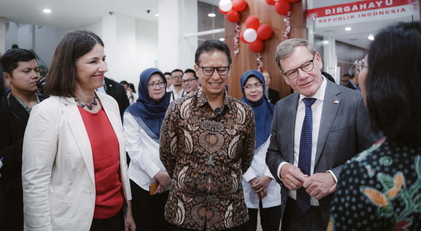 Acara penandatanganan MoU sebagai bagian kerja sama Indonesia-Jerman di Politeknik Kesehatan Jakarta III, Kamis (21/8/2025), berlangsung di sela kunjungan resmi Menteri Luar Negeri Jerman, Johann Wadephul, beserta rombongan delegasi ke Indonesia. (Foto: Dok RUZKA INDONESIA)